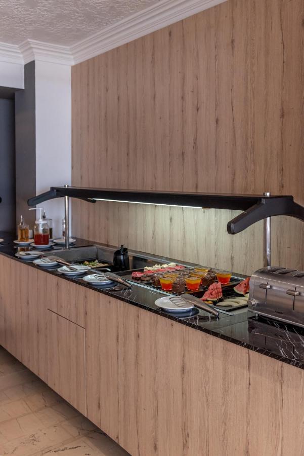 Azure Mare Hotel (Adults Only) แอร์ซอนิสซอส ภายนอก รูปภาพ